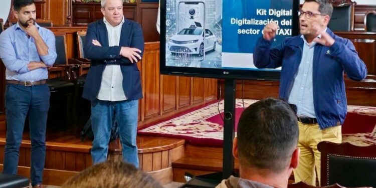 190525 Presentaci�n kit digital al sector del taxi (1)