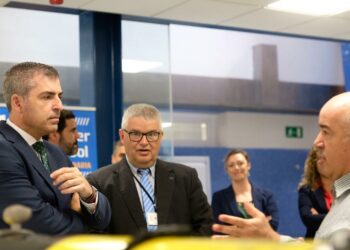 Manuel Domínguez subraya el papel estratégico de la Plataforma Oceánica de Canarias en la diversificación económica