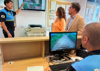 260525 Sala de control c�maras v�deo vigilancia accesos monte prevenci�n incendios