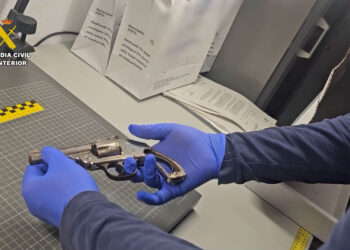 Dos detenidos por disparar en la cabeza a un joven en Orihuela Costa (Alicante)