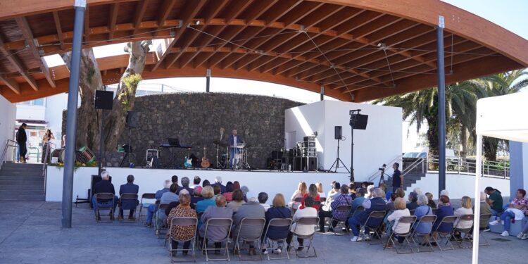 La Plaza de San Andrés reabre como símbolo del compromiso con el sector primario y espacio de convivencia