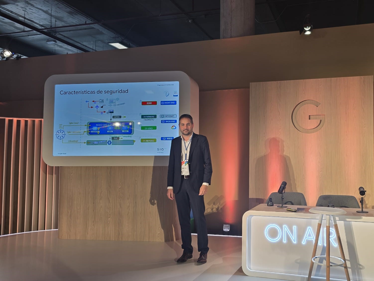 carlos-garcia-en-gooble-cloud-summit-madrid-2025-1