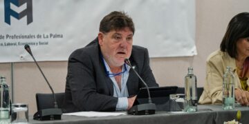 El director general de Relaciones Externas e Inspección de SCS participa en las VIII Jornadas laborales de La Palma