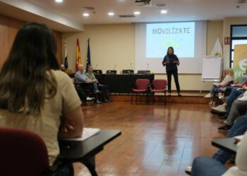 Carmen Luz Vargas, concejala de Bienestar Social, durante las jornadas de sinhogarismo organizadas por el Ayuntamiento