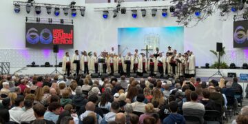 Arranca la segunda semana del Mes de Canarias con música, ciencia, folclore, silbo gomero y divulgación del REF