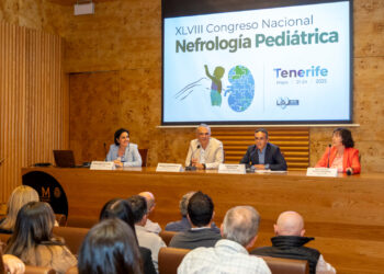 El viceconsejero de Sanidad inaugura el XLVIII Congreso Nacional de Nefrología Pediátrica