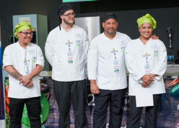 Una alumna de Hoteles Escuela de Canarias gana el campeonato de Jóvenes Cocineros de Gastrocanarias