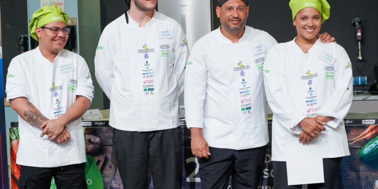 Una alumna de Hoteles Escuela de Canarias gana el campeonato de Jóvenes Cocineros de Gastrocanarias