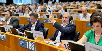 El Comité de las Regiones avala un trato específico para Canarias y las RUP en el Plan de Vivienda Asequible