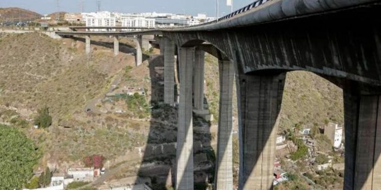 Esperan poder reabrir al tráfico pesado el viaducto del Guinguada (GC-3) en próximos días