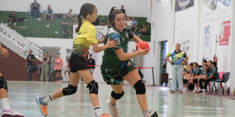 Baloncesto, voleibol y balonmano completan el fin de semana en los Campeonatos de Canarias en Edad Escolar