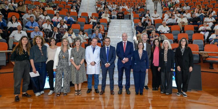 Más de 120 expertos participan en unas jornadas organizadas por el Comité nacional y regional de Bioética