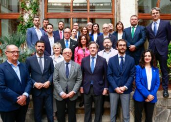 Canarias, primera comunidad en firmar el manifiesto por una Estrategia Española de Economía Azul