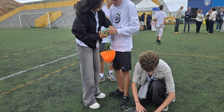 El IES Tablero I Aguañac, ganador de la quinta edición de la competición regional del desafío CanSat