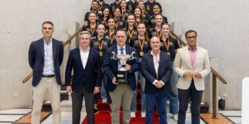 Poli Suárez celebra el “histórico” primer título del Club Voleibol Heidelberg en la Liga Iberdrola femenina