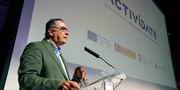 Educación y Sanidad presentan ACTIVÍDATE, el sistema de prescripción de ejercicio físico de Canarias