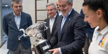 Clavijo aplaude la gesta del CV Heidelberg en su primer título de Liga Iberdrola