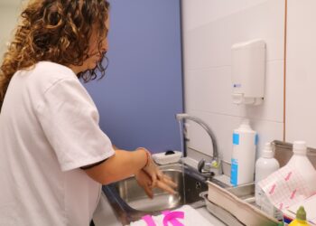 Sanidad conmemora el Día Mundial de la Higiene de Manos con actividades de concienciación