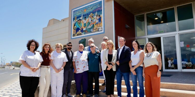 Esther Monzón visita las obras ejecutadas en el Consultorio Local de Playa de Arinaga