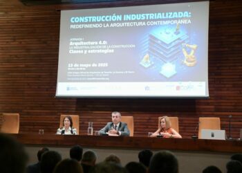 Manuel Domínguez apuesta por la edificación industrializada para dar apoyo al sector residencial
