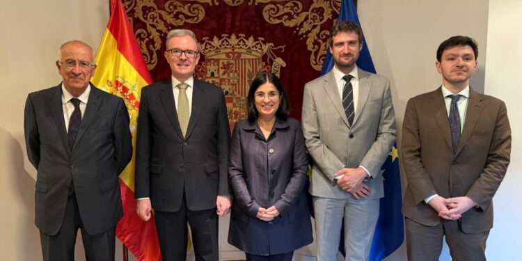 La alcaldesa mantiene un encuentro con el embajador de España en Corea del Sur en su visita institucional al país asiático (1)