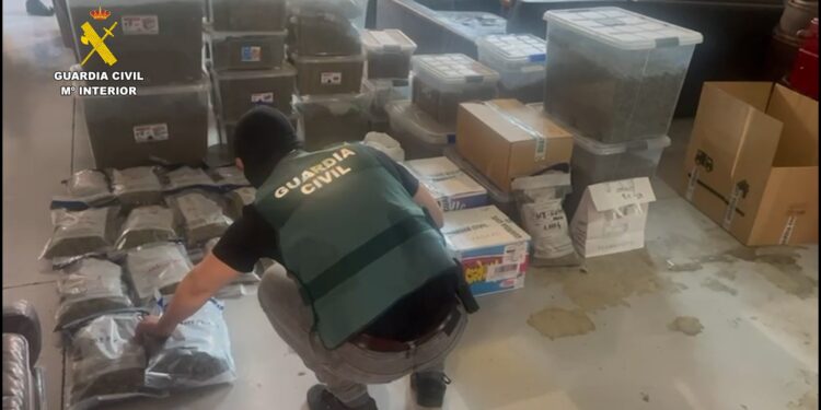 Desarticulada una organización criminal dedicada al robo con fuerza en viviendas habitadas en Ourense