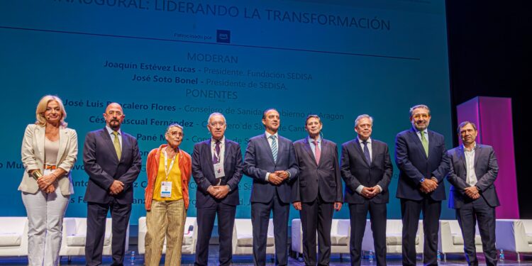 Monzón expone la Estrategia Salud Zer0 Emisiones en el 24º Congreso Nacional de Hospitales y Gestión Sanitaria