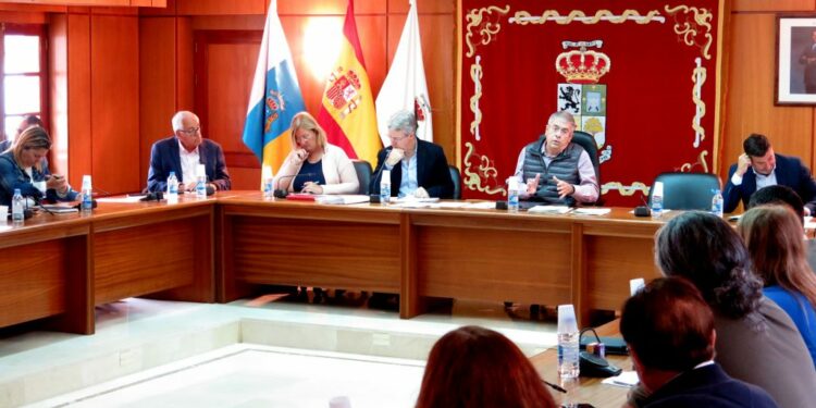 PLENO ORDINARIO 06-05-2025 SAN BARTOLOMÉ DE TIRAJANA