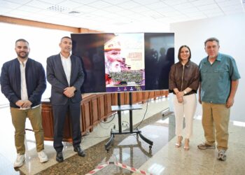 ‘Voces de la tradición’ reúne a más de cien artistas en un mismo espectáculo en Lanzarote