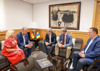 Clavijo felicita a los promotores del Rally Islas Canarias por el exitoso debut en el calendario del Mundial (WRC)