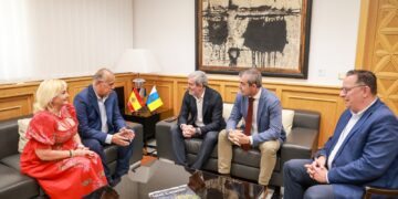 Clavijo felicita a los promotores del Rally Islas Canarias por el exitoso debut en el calendario del Mundial (WRC)