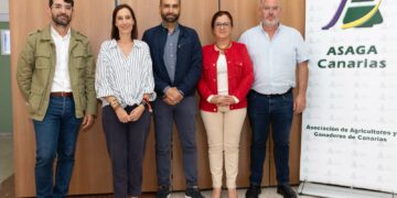 El PSOE se compromete con el impulso al campo canario