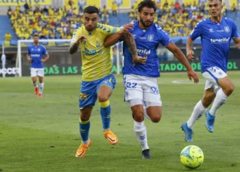 Mellot iguala a Pizzi como jugador extranjero con más partidos disputados en el CD Tenerife