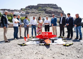 La Gomera pone en marcha el proyecto piloto para transportar pruebas médicas con drones