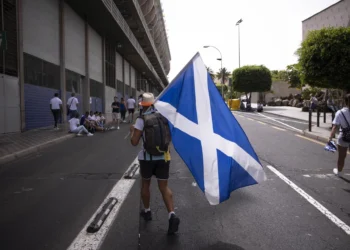 El ‘annus horribilis’ del CD Tenerife consuma su descenso a Primera RFEF