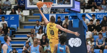 74-82. Homesley lidera a un Gran Canaria que sueña con la sexta plaza