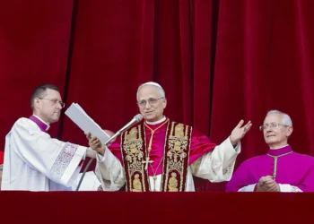 Clavijo invita al nuevo papa León XIV a visitar Canarias y conocer la realidad migratoria