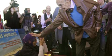 Un documental regresa a los 50 años del Sahara desde el ejemplo de resistencia de Aminetu