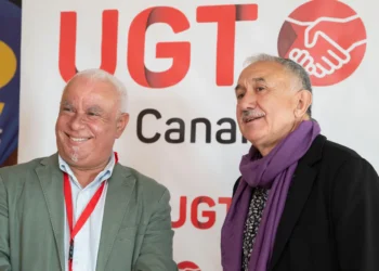 Manuel Navarro revalida el cargo de secretario general de UGT de Canarias