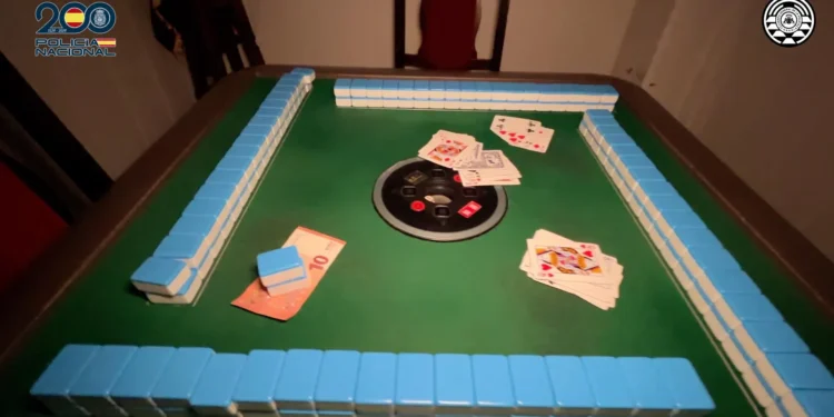 Desmantelan un casino ilegal en el sótano de un restaurante asiático de Las Palmas de Gran Canaria