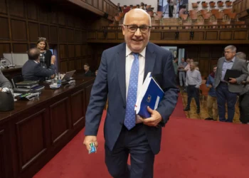 Antonio Morales asegura que su gobierno proyecta «un modelo claro de isla sostenible»