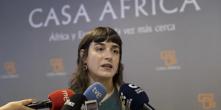 Canarias forma a policías y cuerpos de emergencias en combatir bulos sobre los inmigrantes