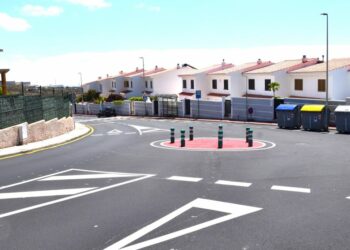 Señalización vial calle Cortés (2)