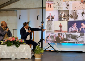 Juan Peña emociona en el pregón inaugural de las Fiestas de Triquivijate