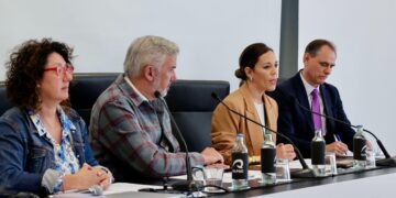 La nueva ley del turismo en Canarias inicia su proceso participativo en las dos universidades públicas