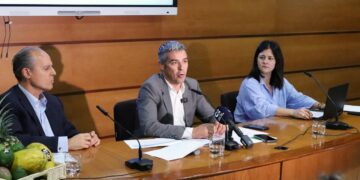 Siete organizaciones de productores tropicales y subtropicales de Canarias constituyen la asociación TROPICÁN