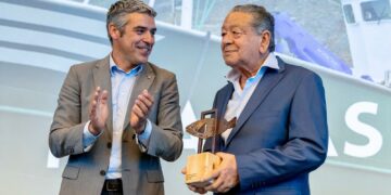 El Gobierno canario reconoce al empresario Ramón Morales como referente de emprendimiento en el sector pesquero