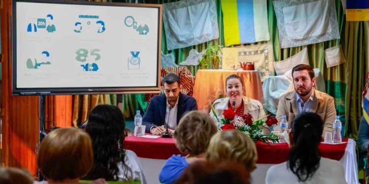 Medio centenar de llamadas y 20 usuarios activos, entre los primeros resultados de la app Dialogae