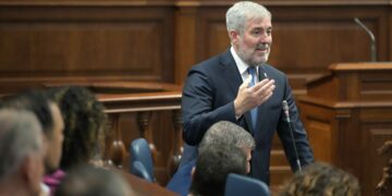 Canarias propone modificar la Ley de Régimen Local para limitar el acceso a la vivienda de los no residentes