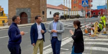 020625 PLAN DE BARRIOS instalaci�n sem�foros en Icod el Alto seguridad vial